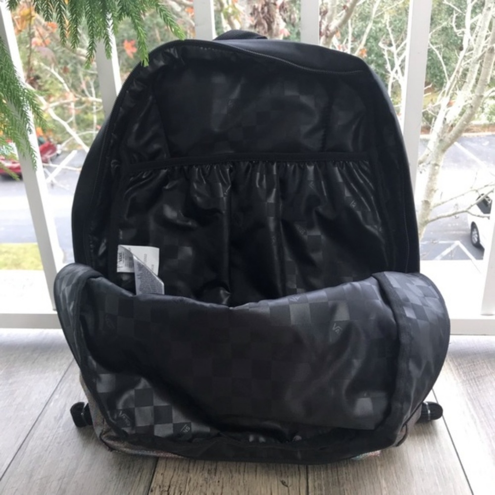 NWT VANS Realm Backpack Multi Metallic W AUTHENTIC - Picture 5 of 8